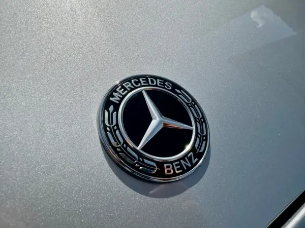 Mercedes-Benz C 300 de AMG Line 4