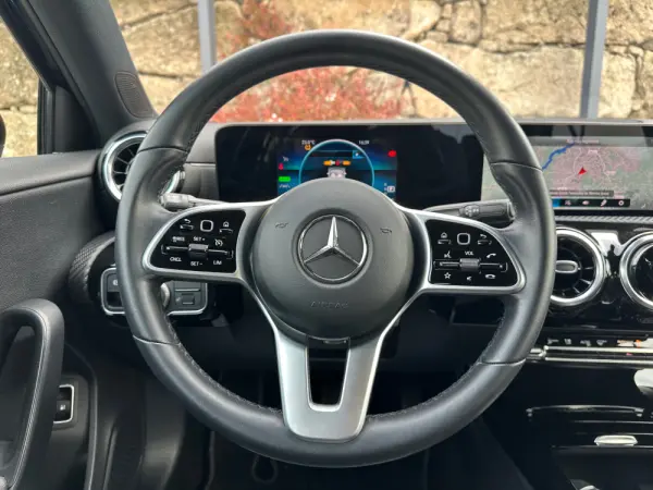Mercedes-Benz A 250 e Style Plus 14