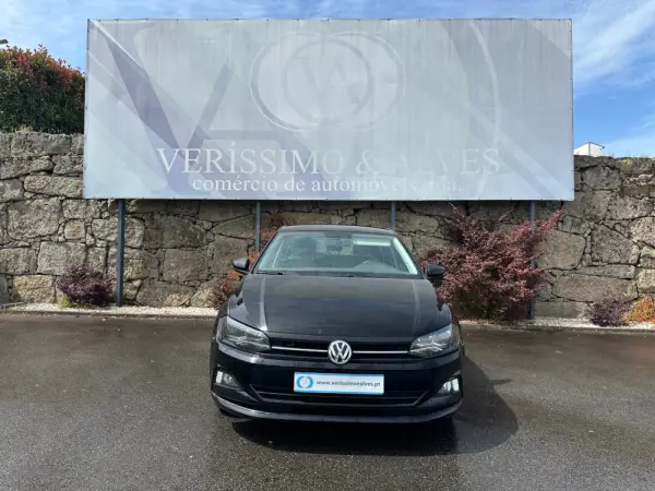 Volkswagen Polo 1.6 TDI Confortline 8