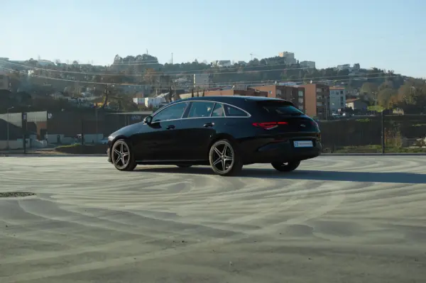 Mercedes-Benz CLA 180 d Business Solutions 38