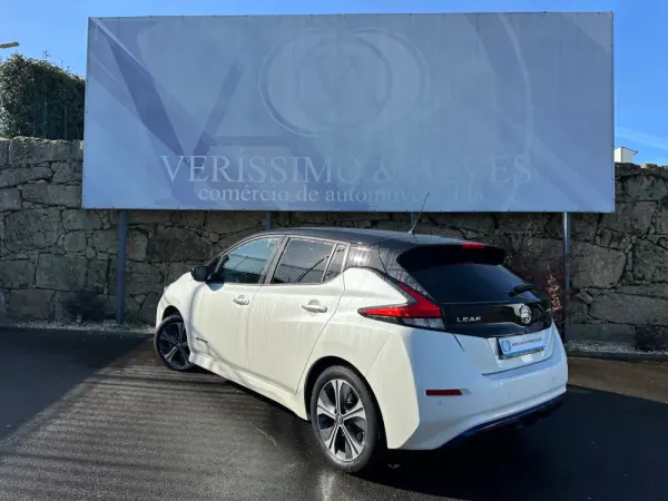 Nissan Leaf N-Connecta 2