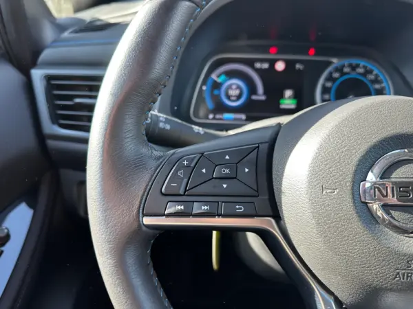 Nissan Leaf N-Connecta 19