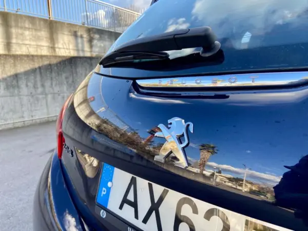 Peugeot 208 1.5 BlueHDi Active 6