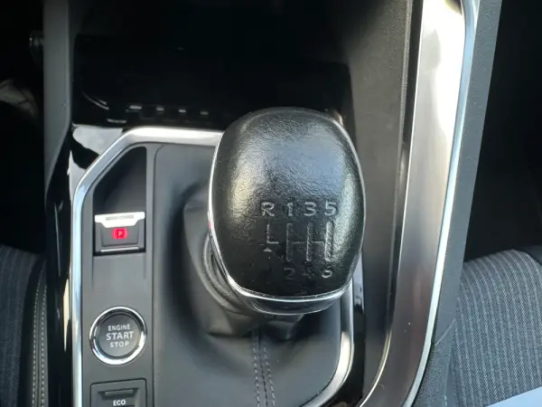 Peugeot 3008 1.5 BlueHDi Allure Pack 25