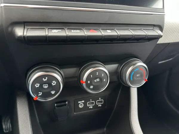 Renault Clio 1.0 TCe Limited 24