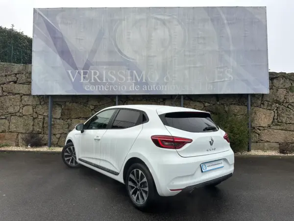 Renault Clio 1.5 Blue dCi Intens 11