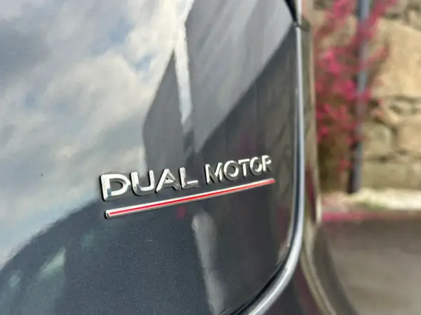 Tesla Model 3 Performance Tração Integral 5