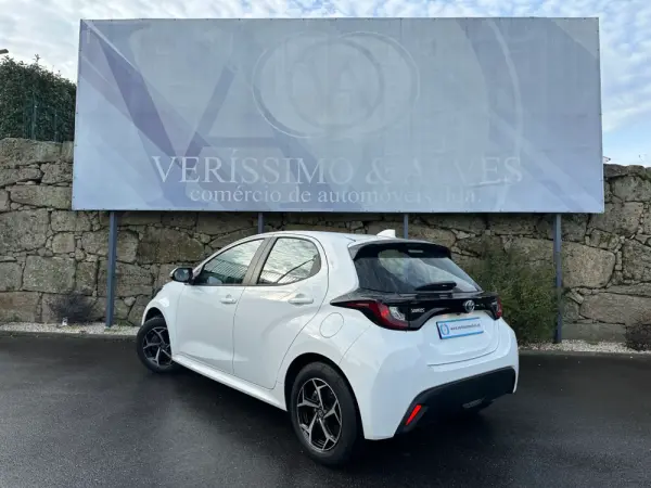Toyota Yaris 1.5 HDF Comfort Plus 11