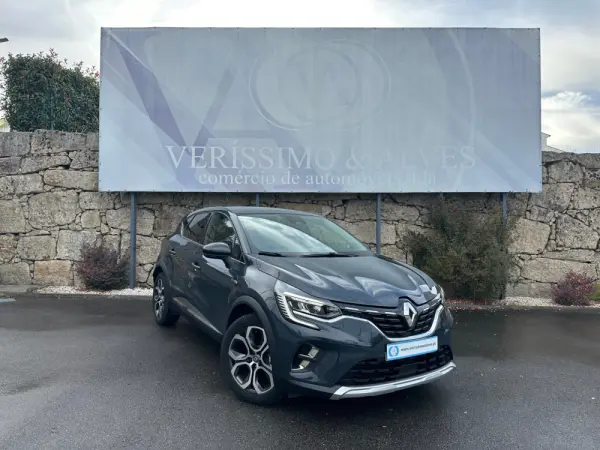 Renault Captur 1.6 E-Tech Plug-In Intens 1