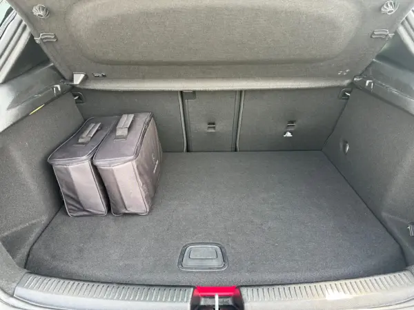 Mercedes-Benz A 250 e Style Plus 26