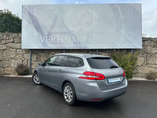 Peugeot 308 SW 1.5 BlueHDi Style 7