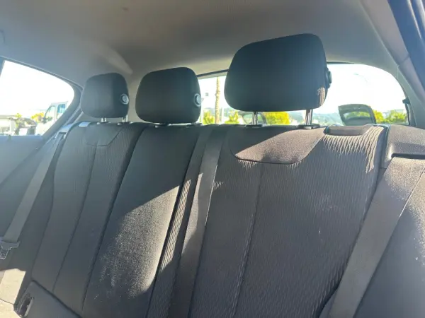 BMW 116 d EfficientDynamics 27