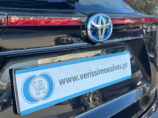 Toyota Yaris Cross 1.5 HDF Exclusive 12