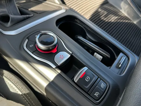 Renault Talisman Sport Tourer 24