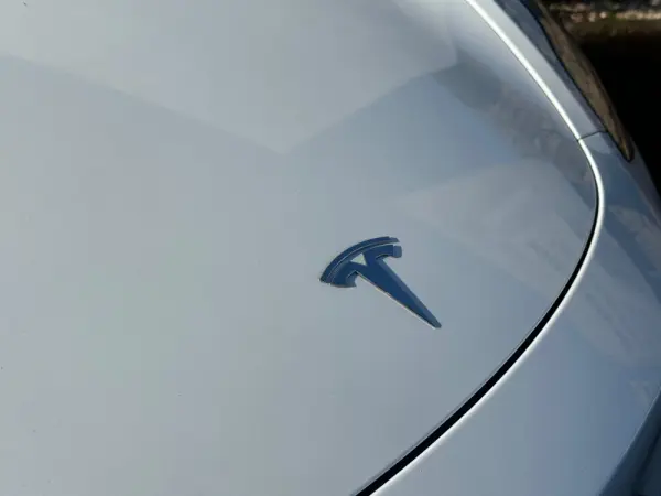 Tesla Model Y RWD 6