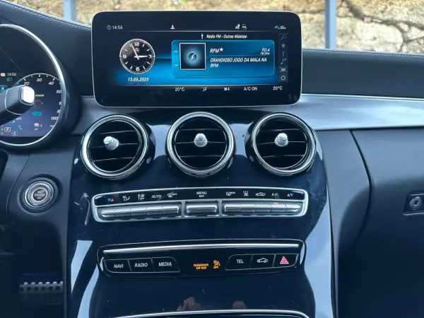 Mercedes-Benz C 300 de AMG Line 21