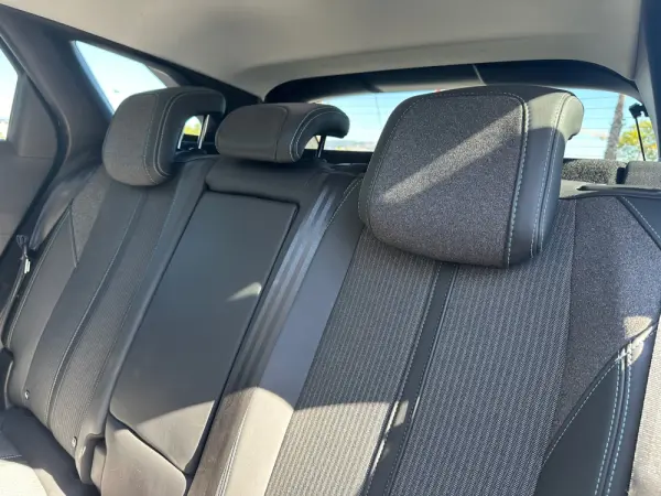 Peugeot 3008 1.6 Hybrid4 Allure e-EAT8 31