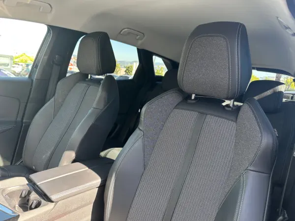 Peugeot 3008 1.6 Hybrid4 Allure e-EAT8 29