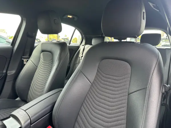 Mercedes-Benz A 250 e Style Plus 23