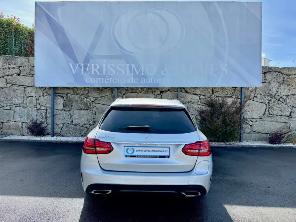 Mercedes-Benz C 300 de AMG Line 13