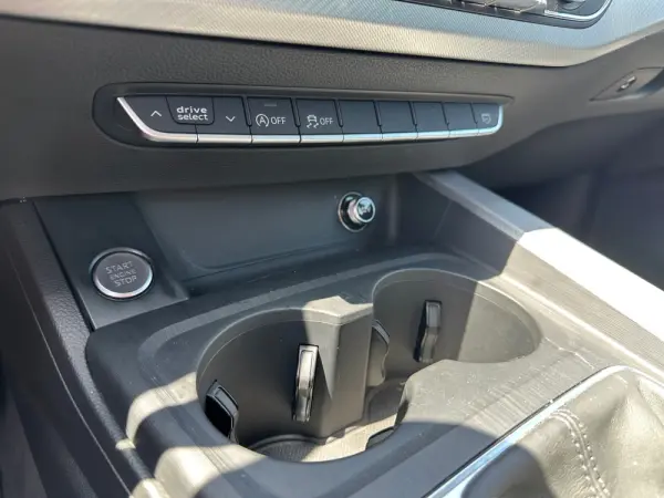 Audi A4 Avant 2.0 TDI S-line 27