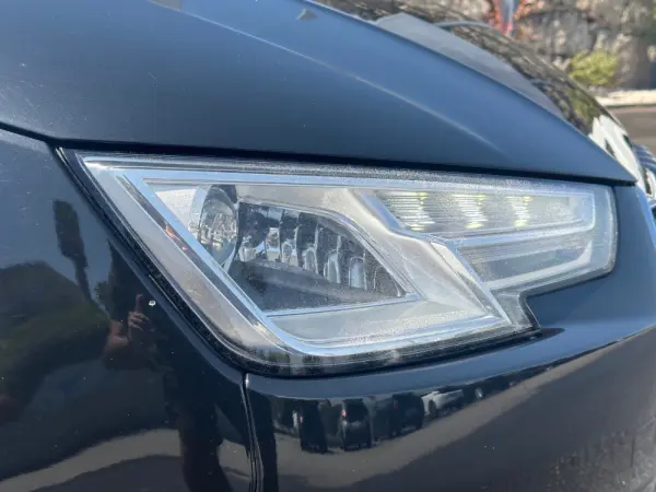 Audi A4 Avant 2.0 TDI S-line 10