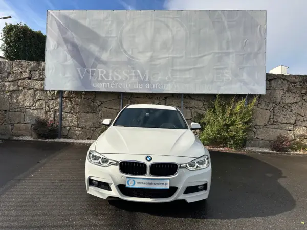 BMW 318 d Pack M Auto 9