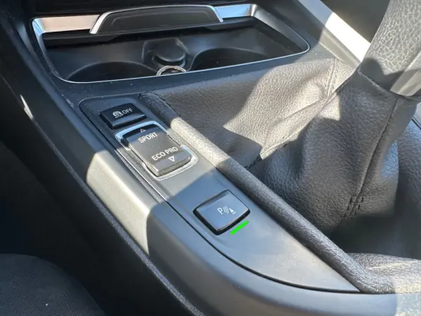 BMW 116 d EfficientDynamics 25