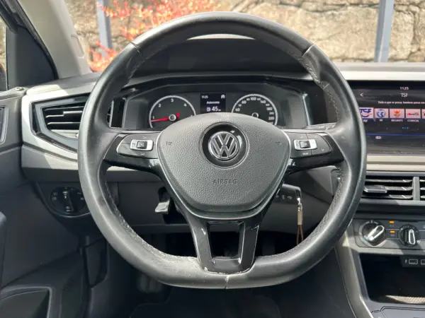 Volkswagen Polo 1.6 TDI Confortline 16