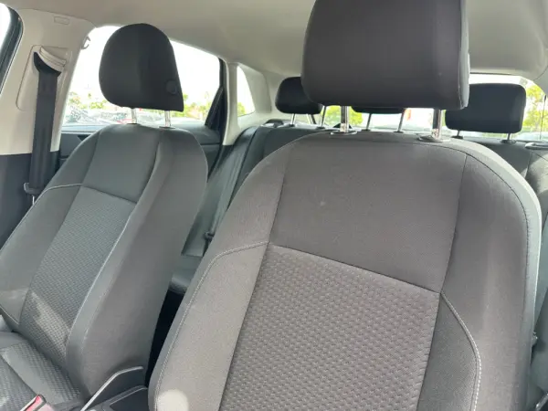 Volkswagen Polo 1.6 TDI Confortline 28