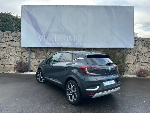 Renault Captur 1.6 E-Tech Plug-In Intens 2