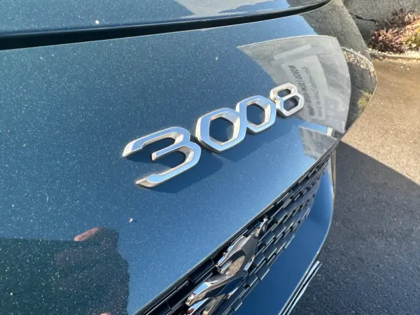 Peugeot 3008 1.6 Hybrid4 Allure e-EAT8 7