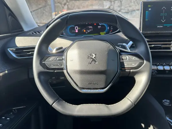 Peugeot 3008 1.6 Hybrid4 Allure e-EAT8 18