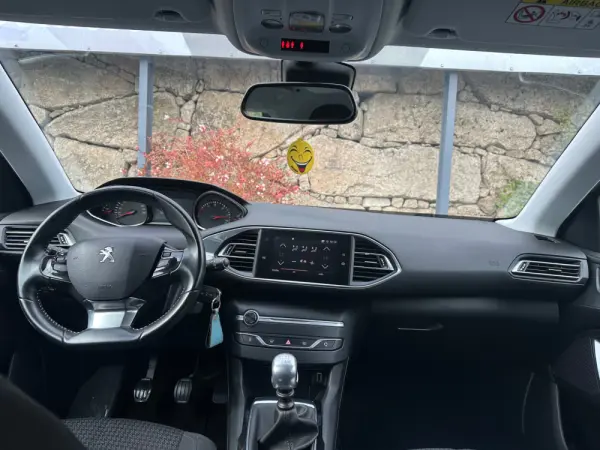 Peugeot 308 SW 1.5 BlueHDi Style 15