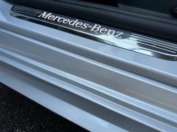 Mercedes-Benz C 300 de AMG Line 36