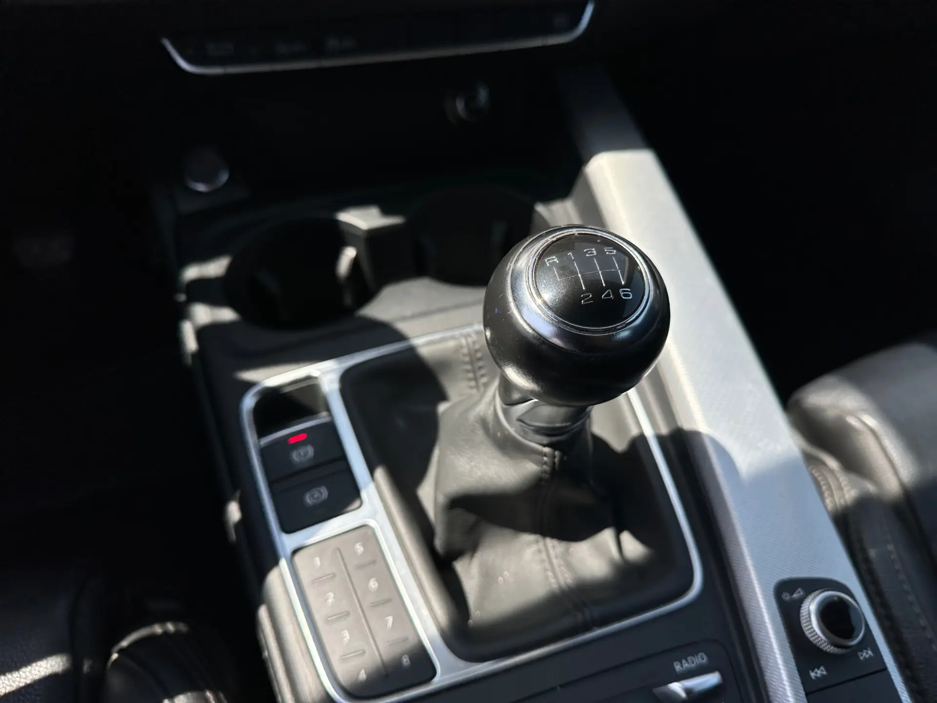Audi A4 Avant 2.0 TDI S-line 18