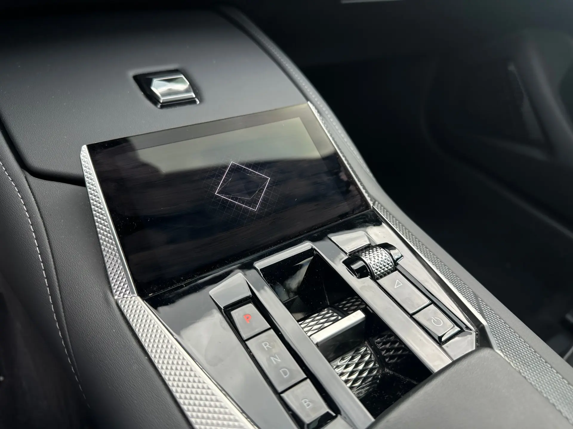 DS DS4 E-Tense Rivoli EAT8 28