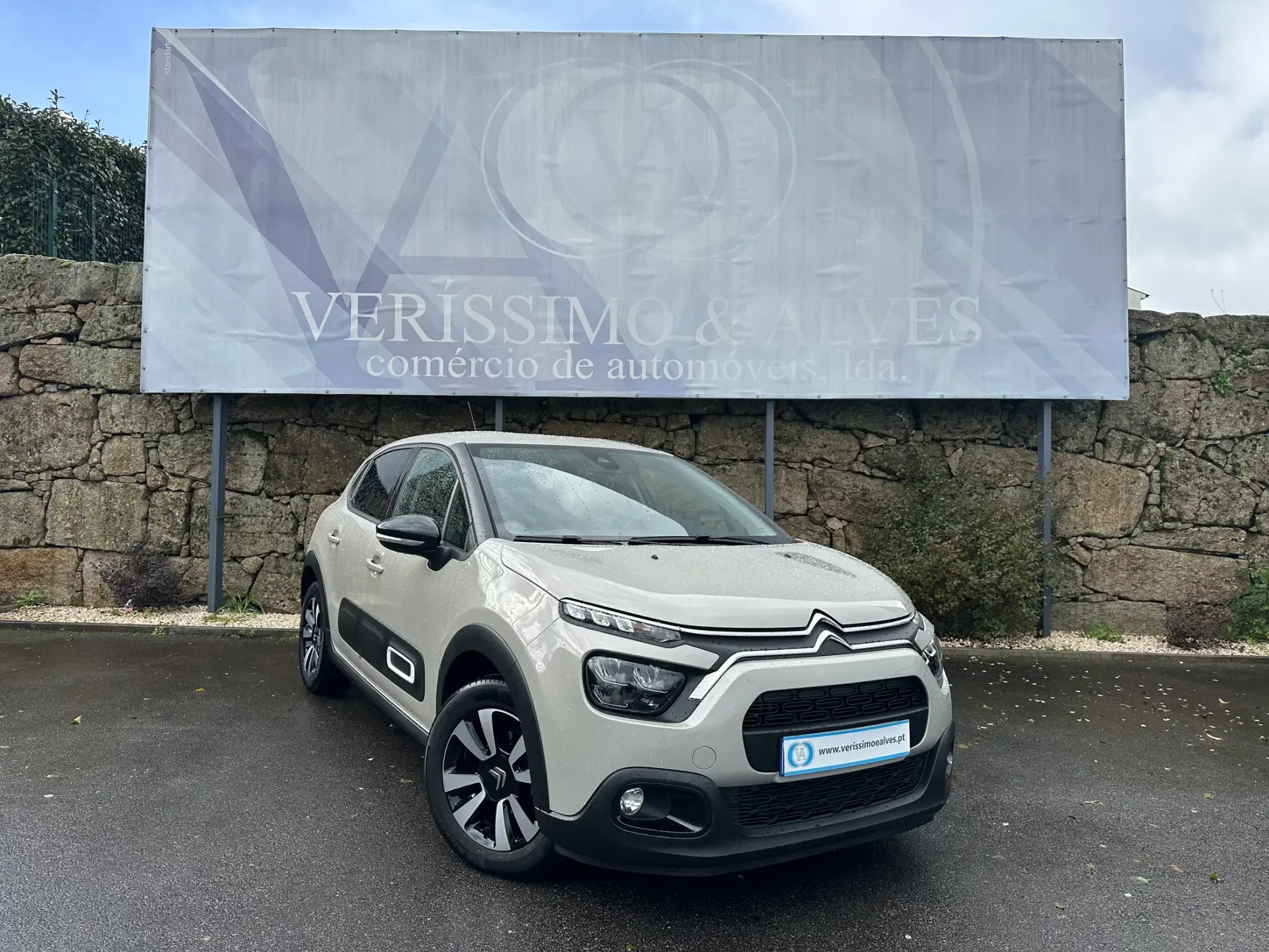 Citroen C3 1.2 PureTech Shine 6