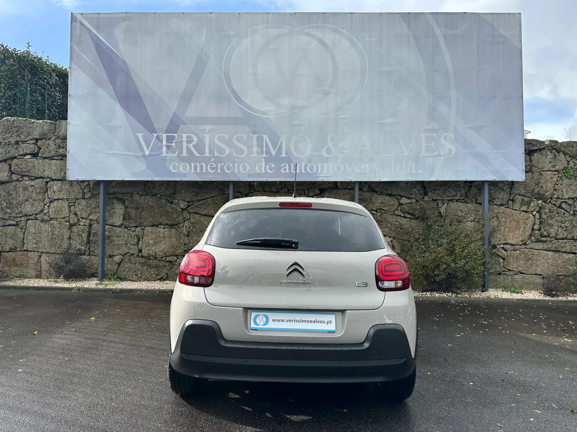 Citroen C3 1.2 PureTech Shine 13