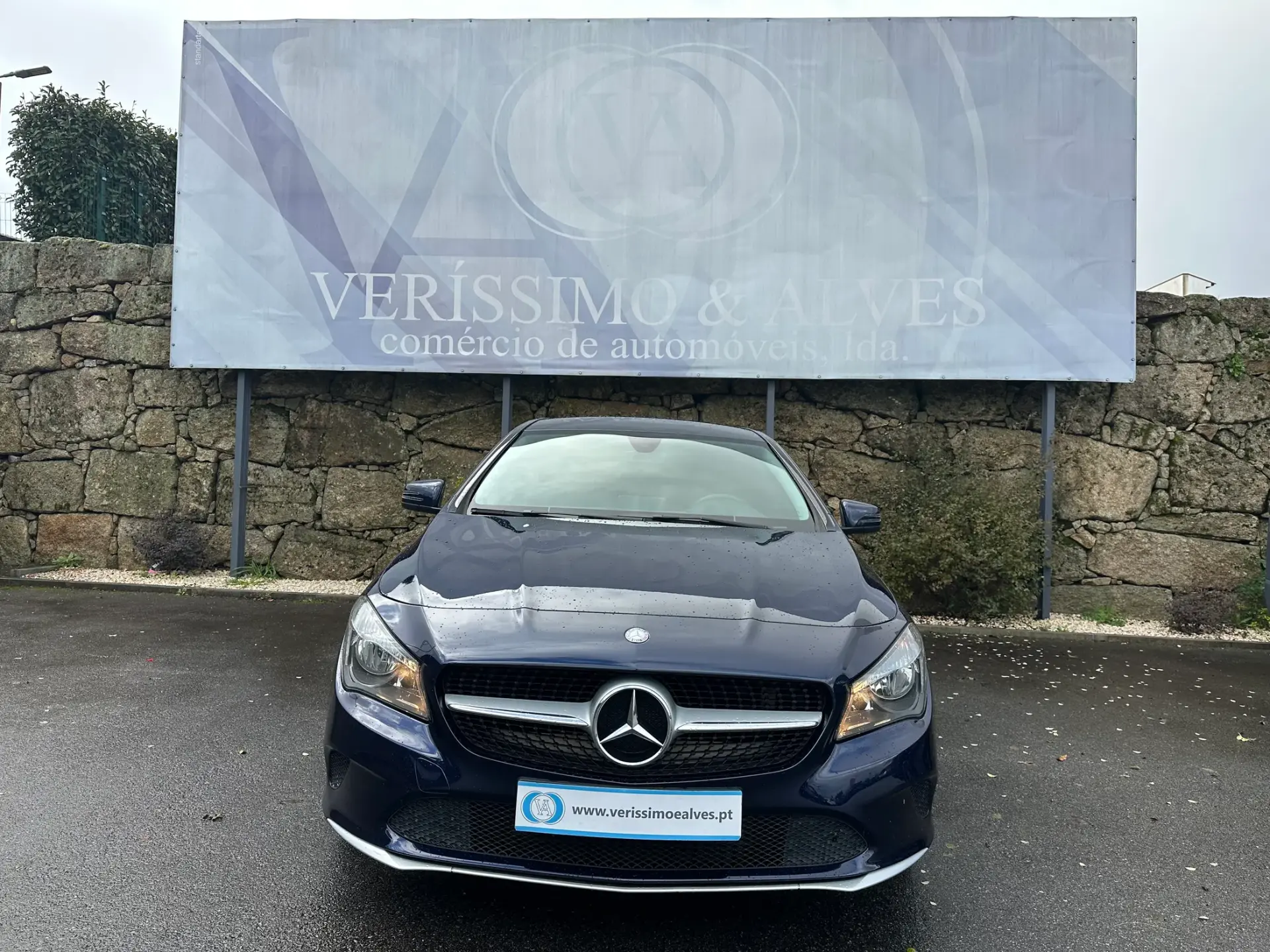 Mercedes-Benz CLA 180 d Urban 9