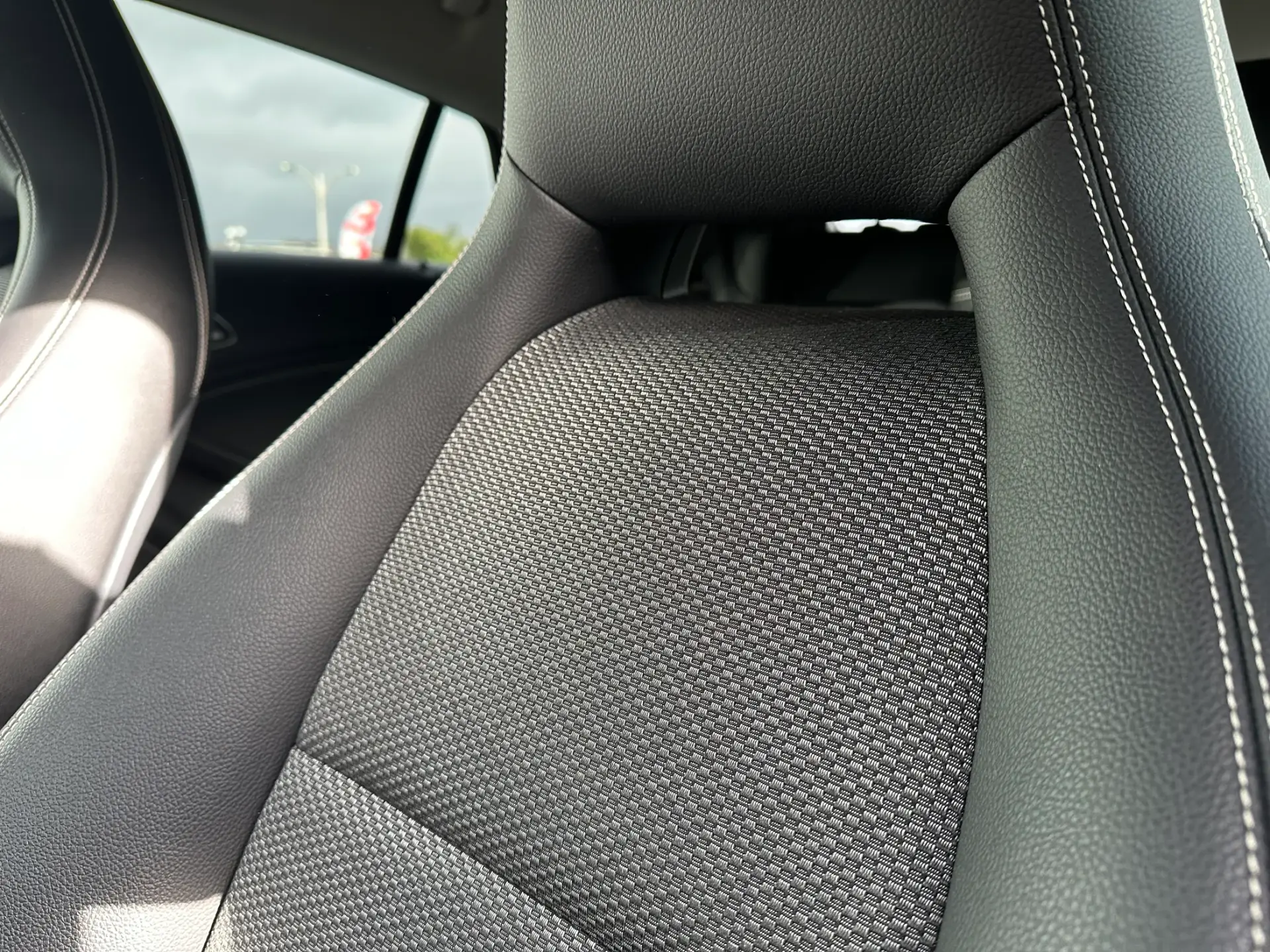 Mercedes-Benz CLA 180 d Urban 29