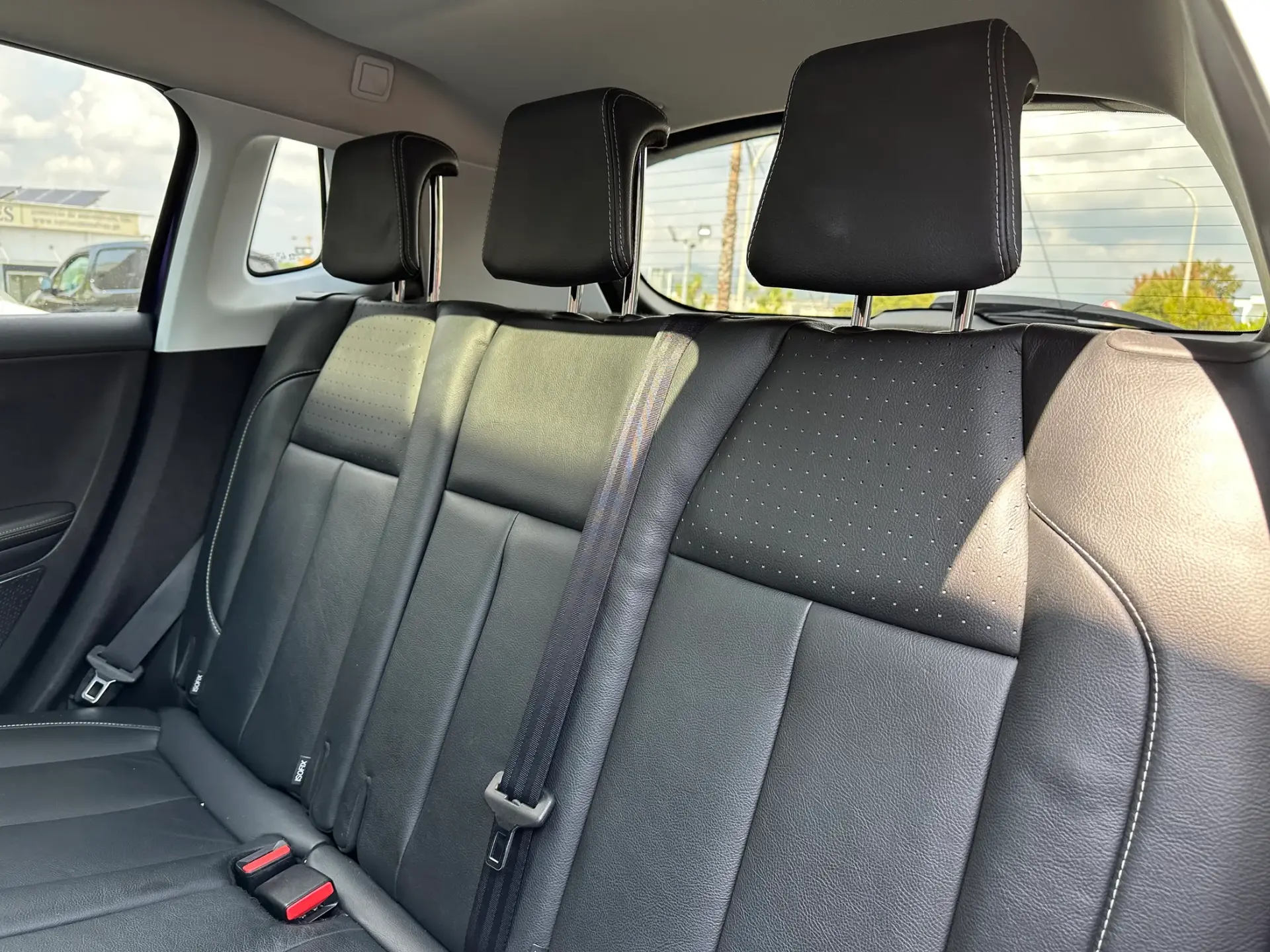 Peugeot 2008 1.6 e-HDi Allure 25