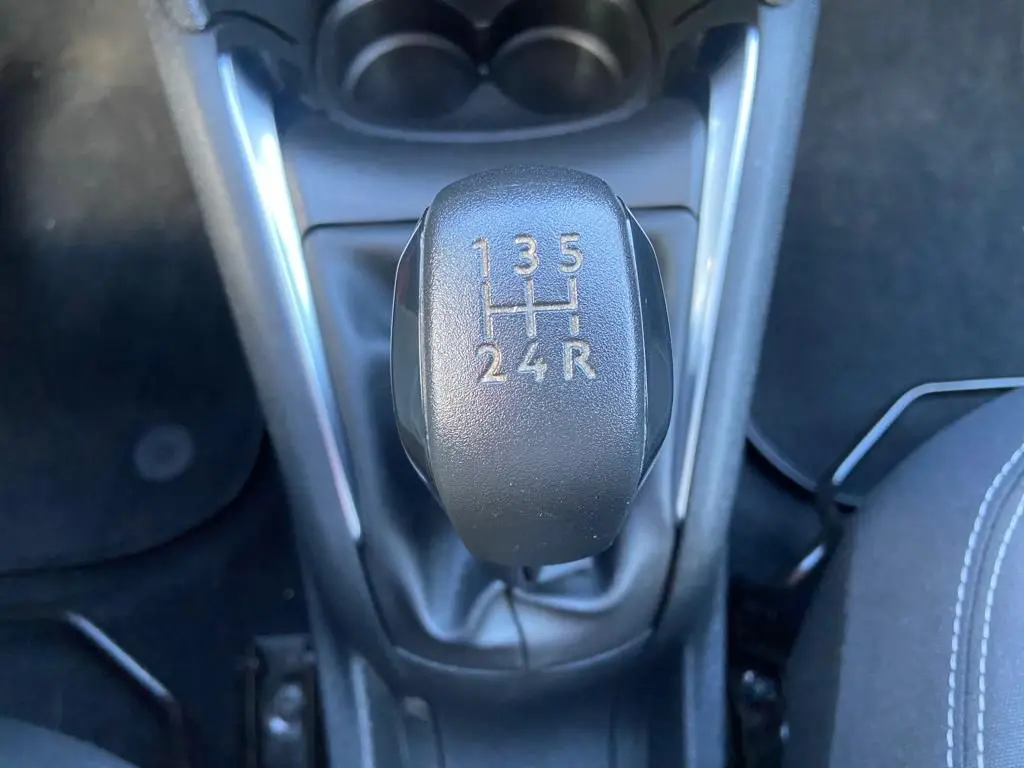 Peugeot 208 1.5 BlueHDi Active 18