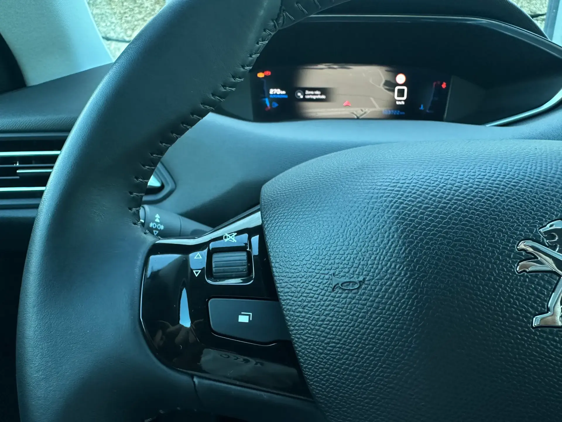 Peugeot 308 SW 1.5 BlueHDi Style 19