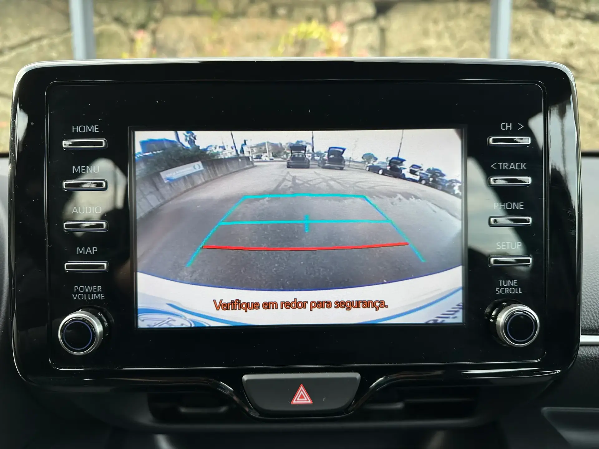 Toyota Yaris 1.5 HDF Comfort Plus 23