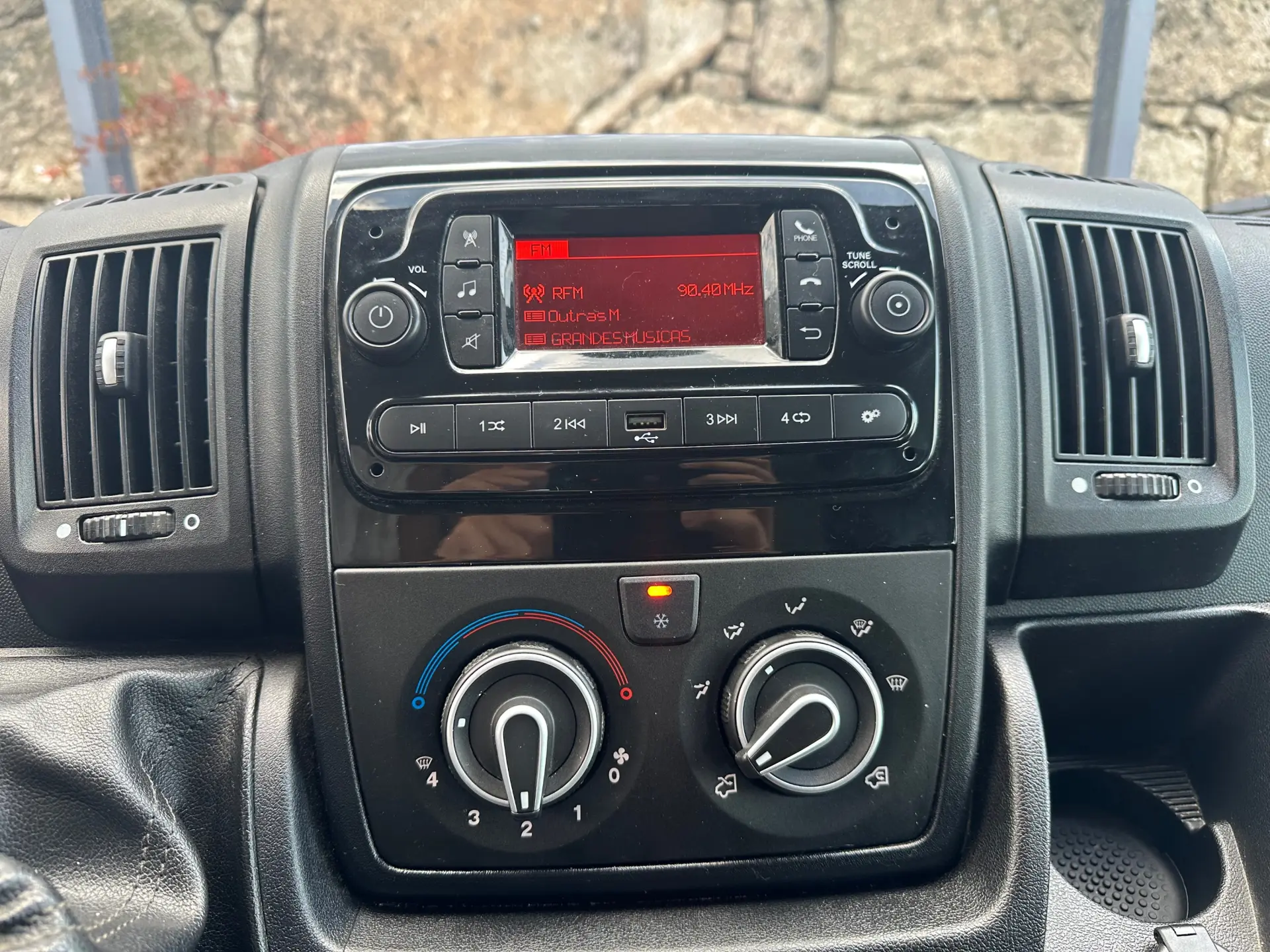 Peugeot Boxer 2.2 BlueHDi 335 L3 CD 23