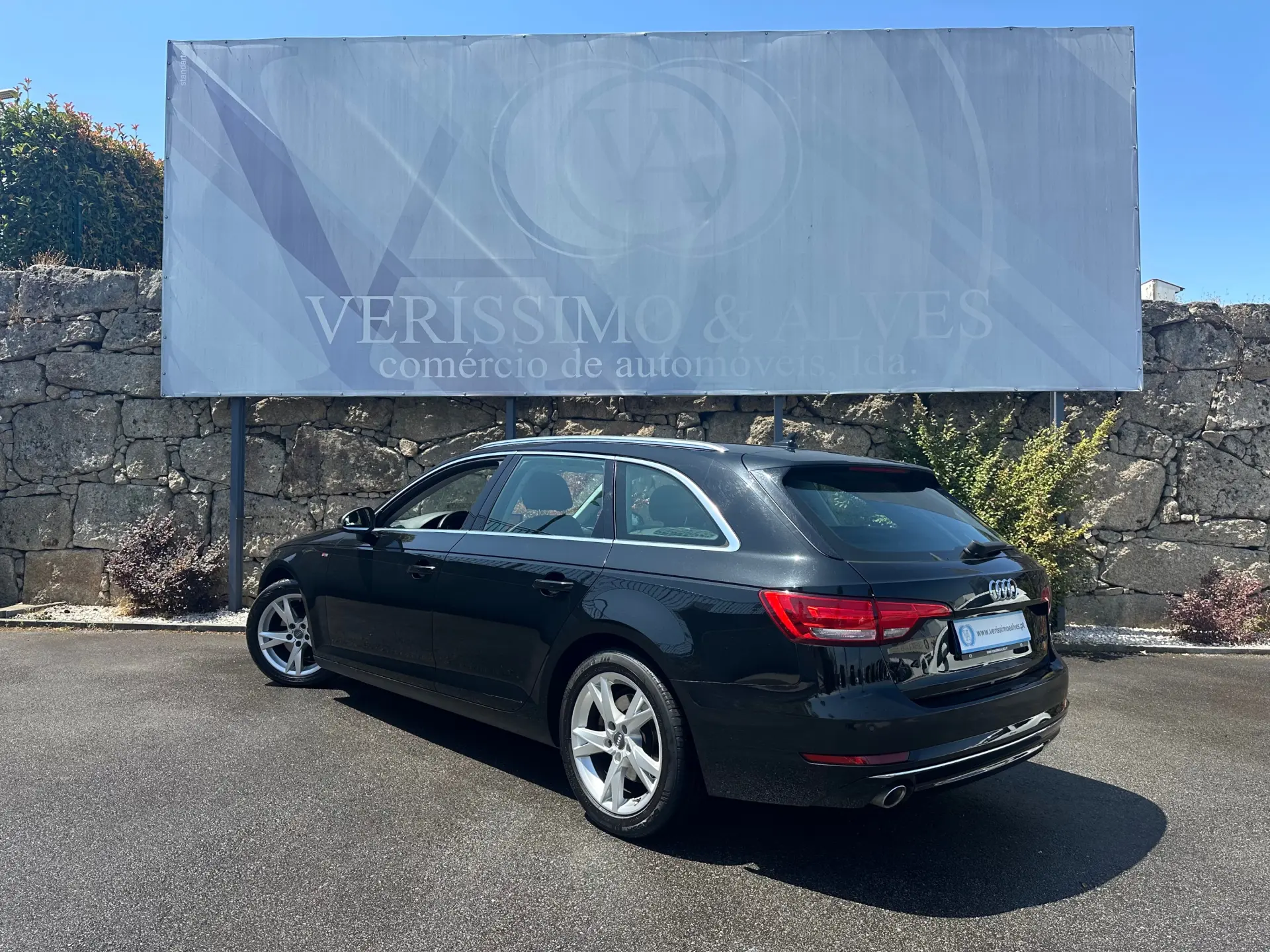 Audi A4 Avant 2.0 TDI S-line 2