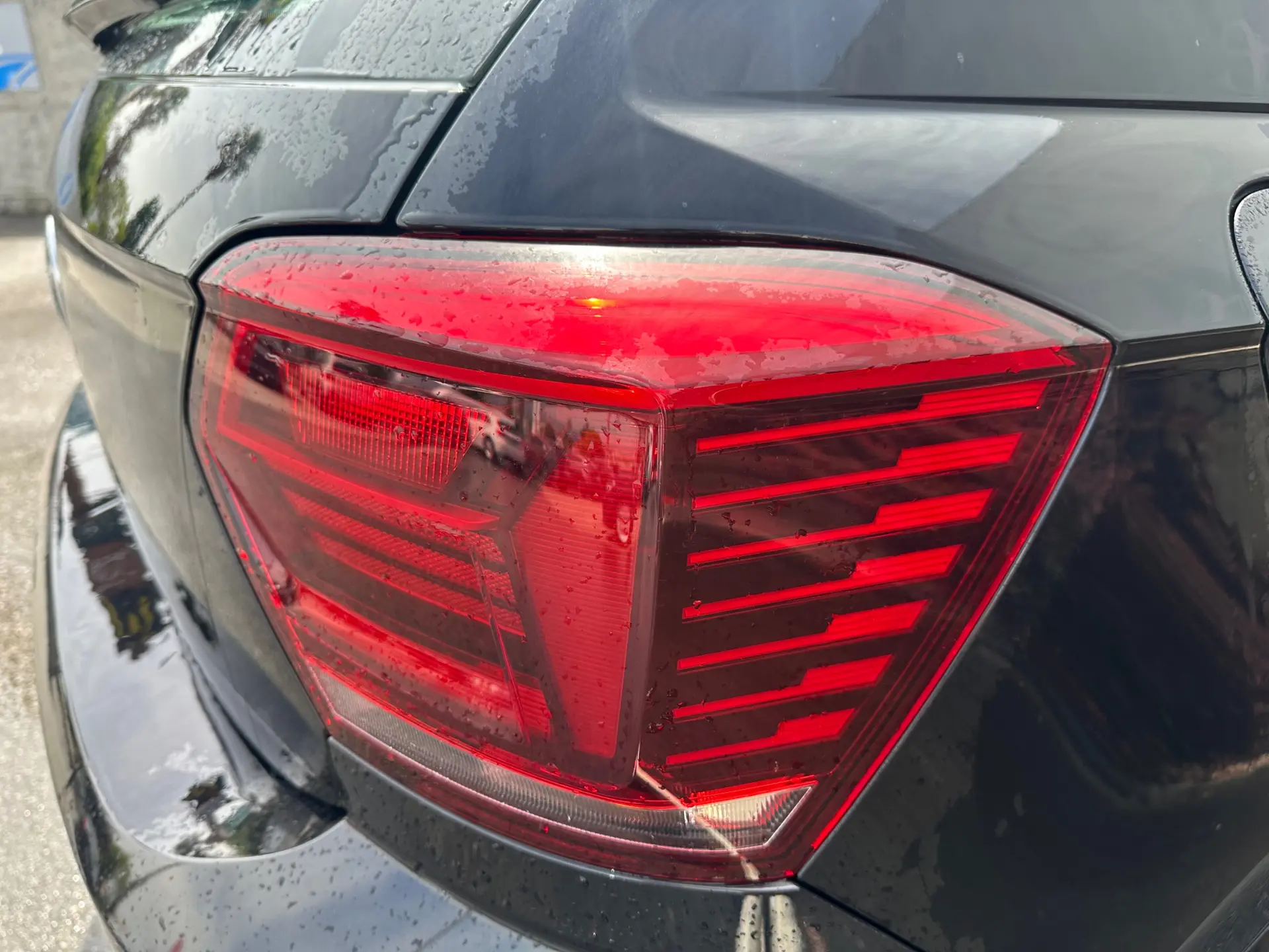 Volkswagen Polo 1.6 TDI Confortline 4