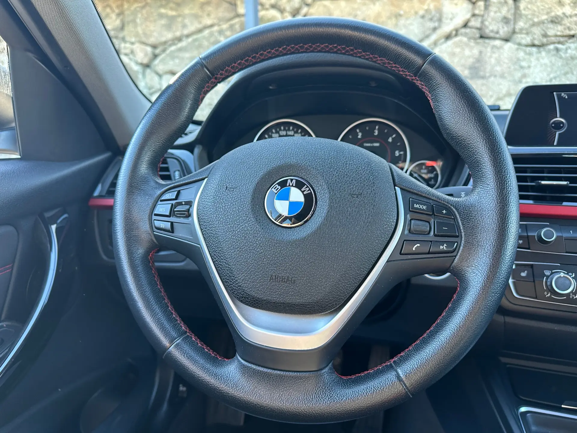 BMW 318 d Line Sport 15
