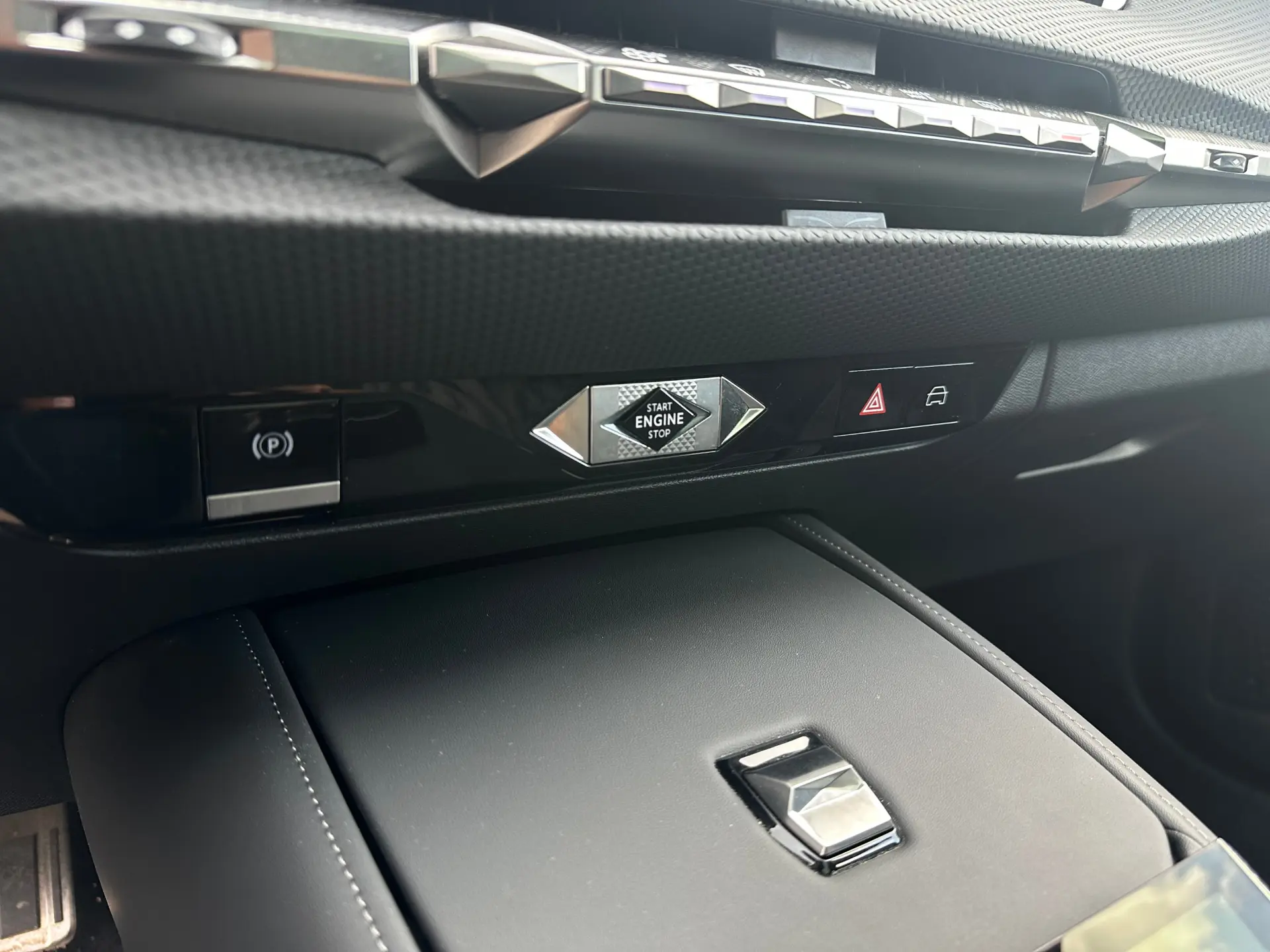 DS DS4 E-Tense Rivoli EAT8 27